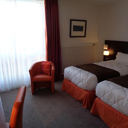 Hotel De Montaulbain Verdun-sur-Meuse Esterno foto